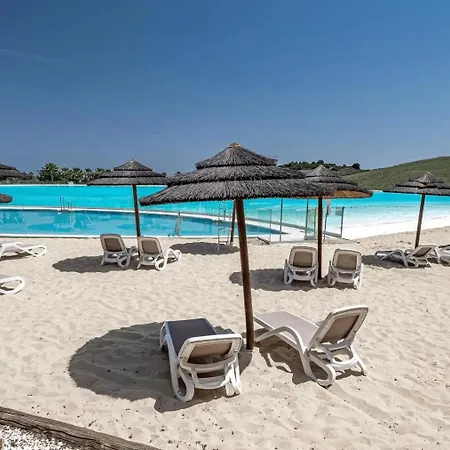 Luxury 2-bedroom Sea View In Casares Apartment *