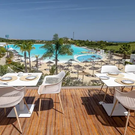 Apartment Luxury 2-bedroom Sea View In Casares *